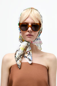 Talking Walls iki pantone Single face square-shaped scarf pantone