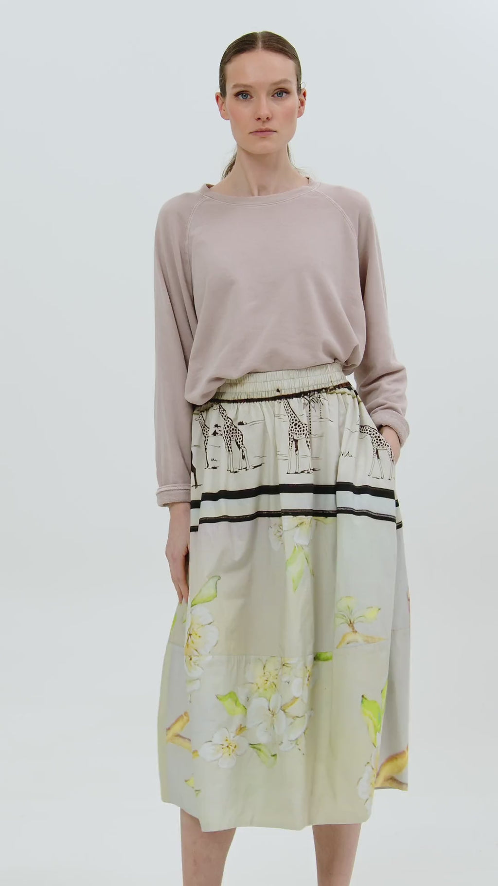 Talking Walls juju Midi Skirt la girafe